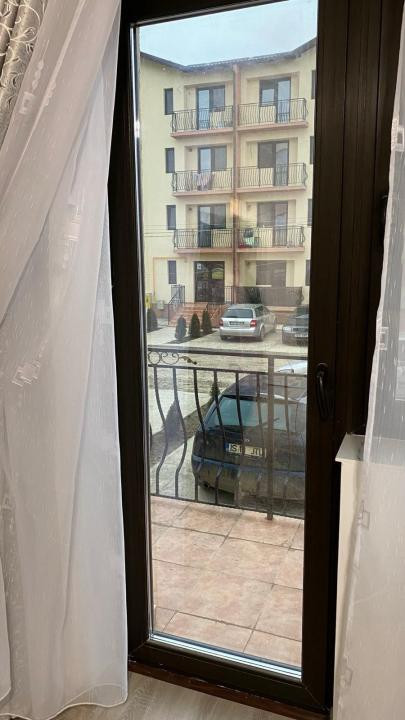 Apartament cu 1 camera spatios, parter inalt, cu parcare, in Lunca Cetatuii!