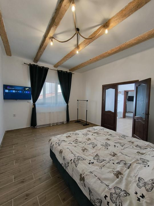 Apartament 2 camere  I Singur in curte 