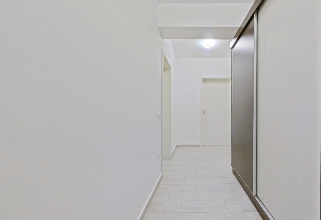 Apartament 2 camere  de inchiriat, Avantgarden, Faza 4, Loc parcare + Boxa 