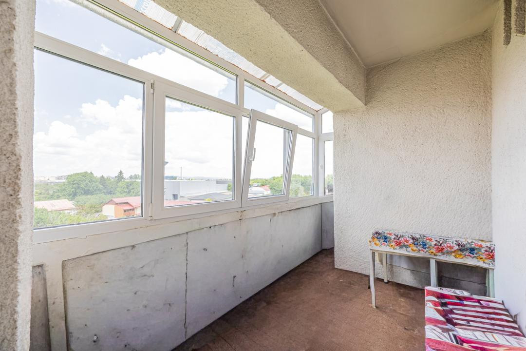 Apartament 3 camere bloc vila, Noua