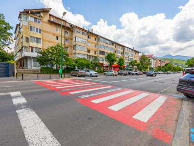Apartament 3 camere bloc vila, Noua