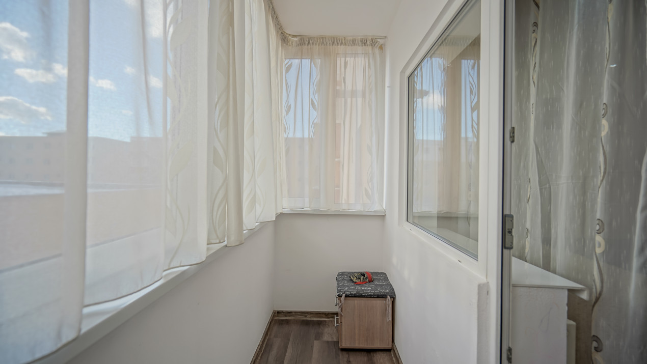  REZERVAT - Apartament 3 camere, decomandat - Independentei - Zona Tractorul