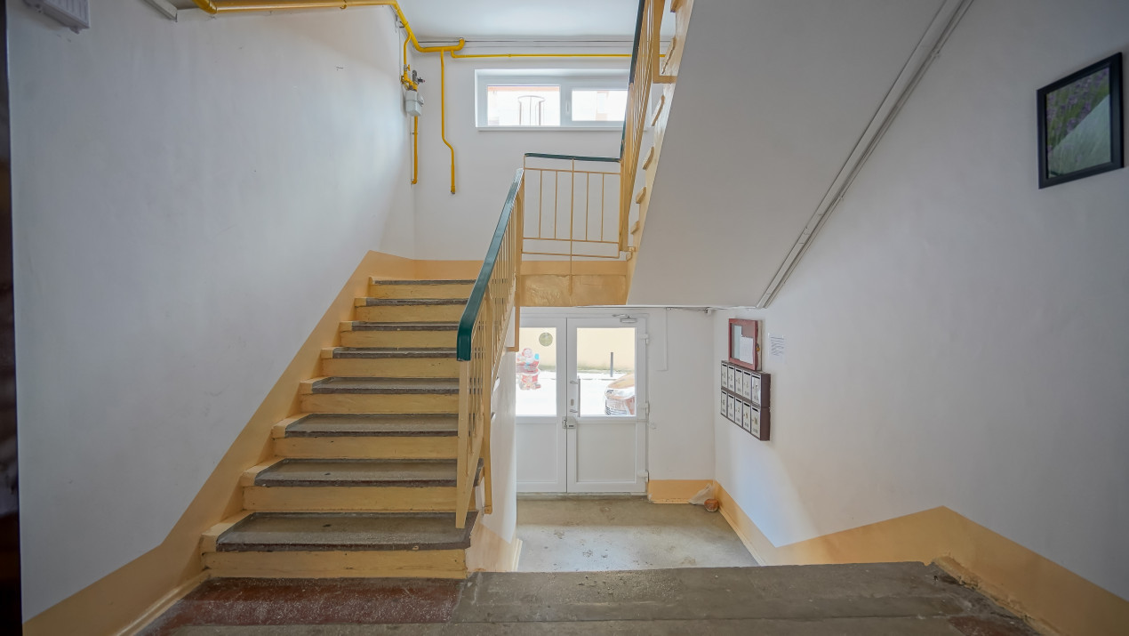  REZERVAT - Apartament 3 camere, decomandat - Independentei - Zona Tractorul