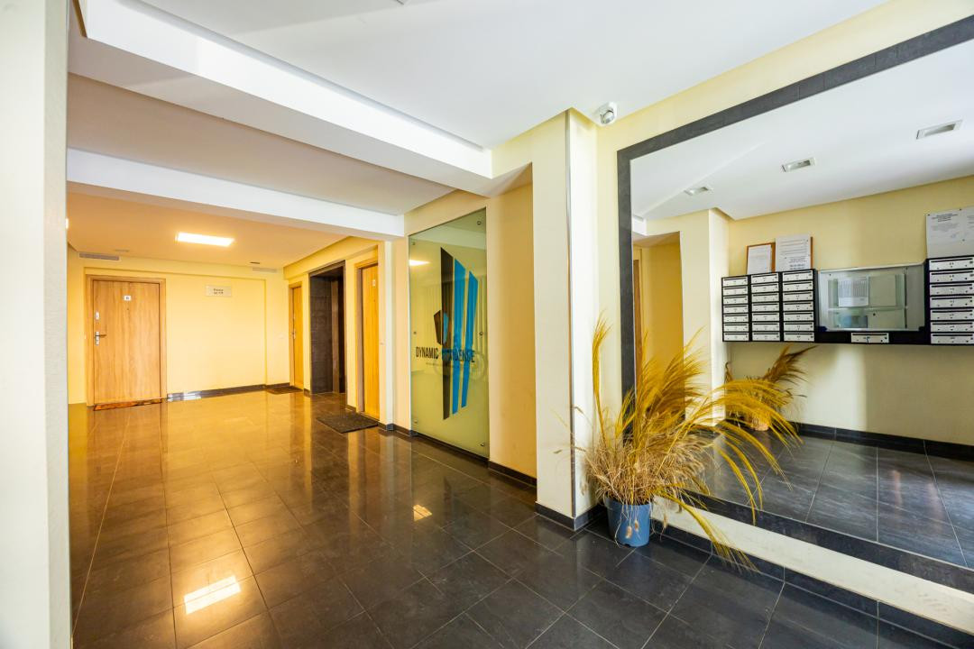 Apartament 2 camere+dressing |Mobilat și utilat |Grădină 29mp |Parcare + Boxă | 