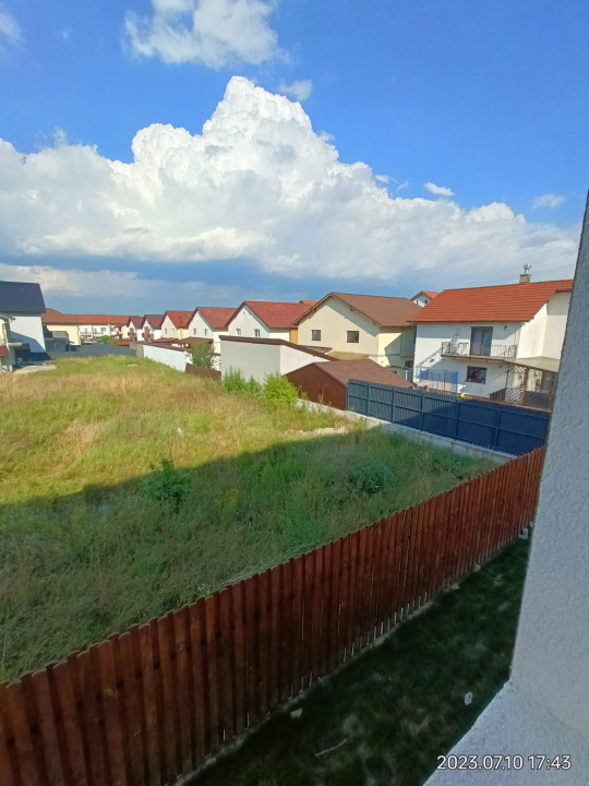Apartament 3 camere Decomandat