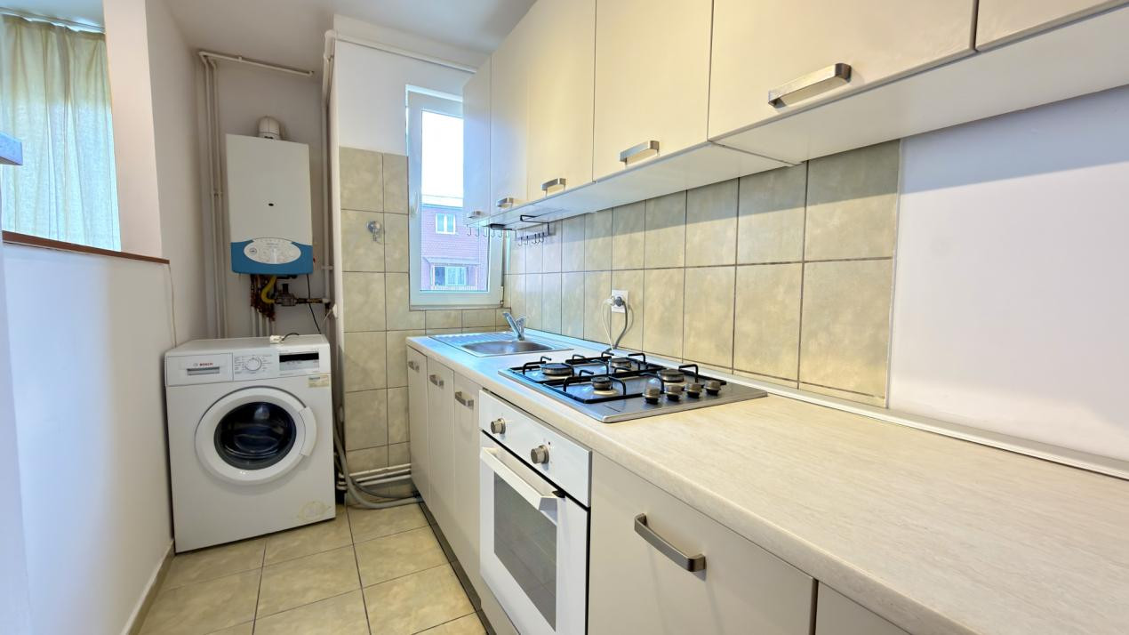 Apartament tip mansardă pe două niveluri, de închiriat, Calea Cisnădiei, Sibiu