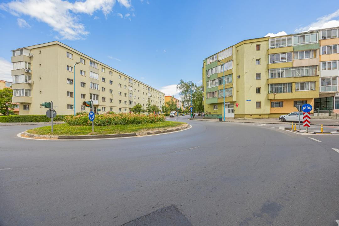 Apartament 2 camere renovat, Tractorul – zona Cerna