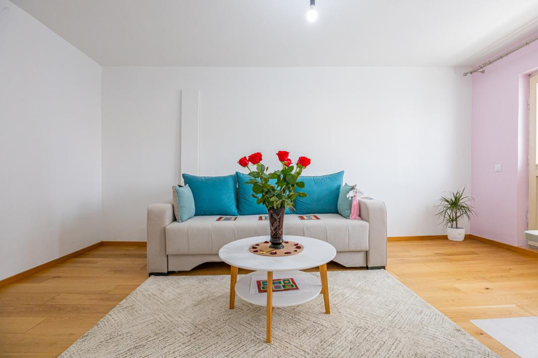 Apartament 2 camere renovat, Tractorul – zona Cerna