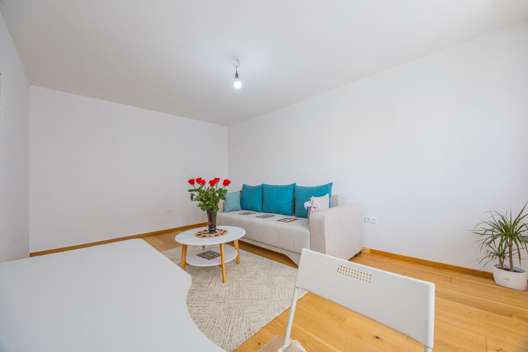 Apartament 2 camere renovat, Tractorul – zona Cerna