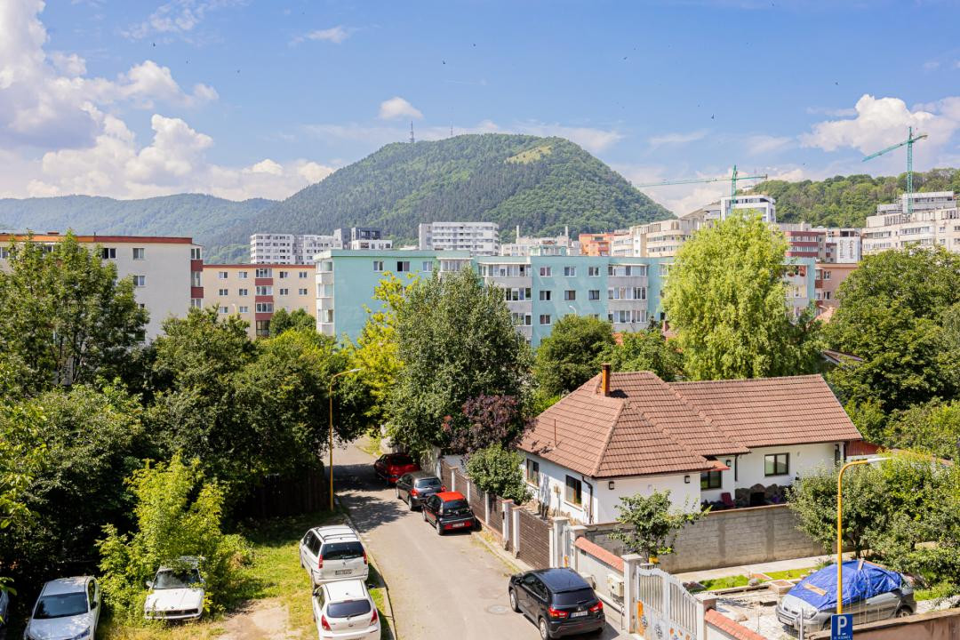 Garsonieră decomandată, 39 mp, bloc de apartamente - zona Calea București