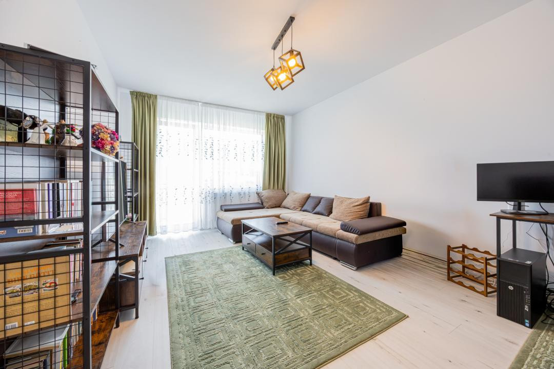 Vânzare apartament cu 3 camere, decomandat, Casa Nobel – Zona Tractorul