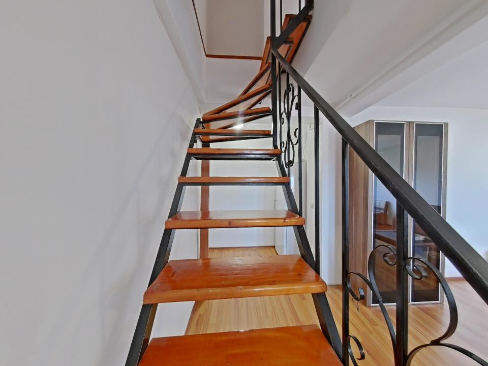 Închiriere apartament cu 2 camere, mobilat si utilat - strada 13 Decembrie