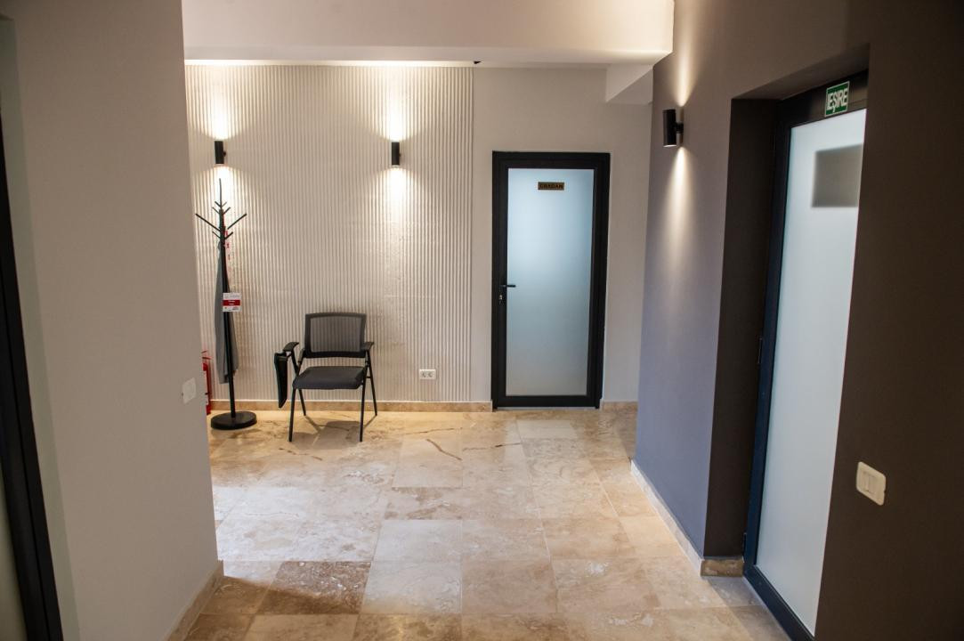Birou modern de închiriat – 35,3 mp