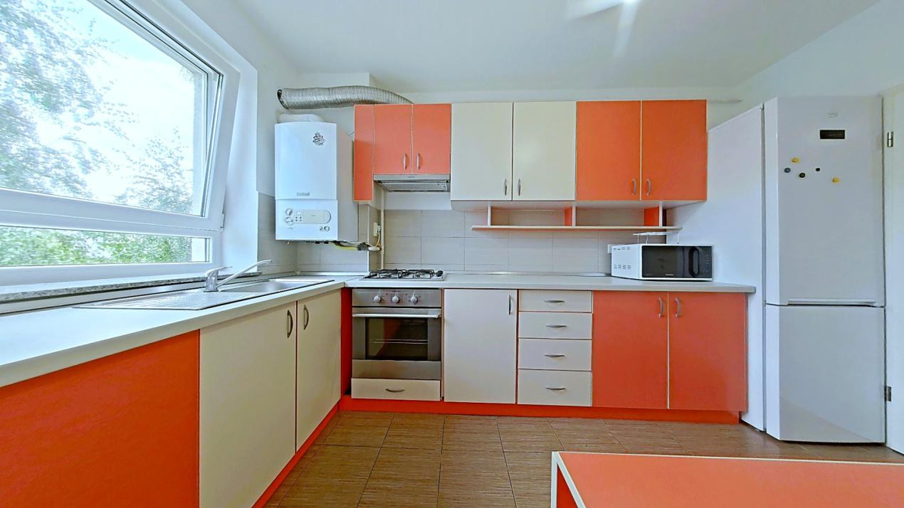 Apartament 2 camere decomandat,55mp Avantgarden, Parcare + Boxă. Aer conditionat
