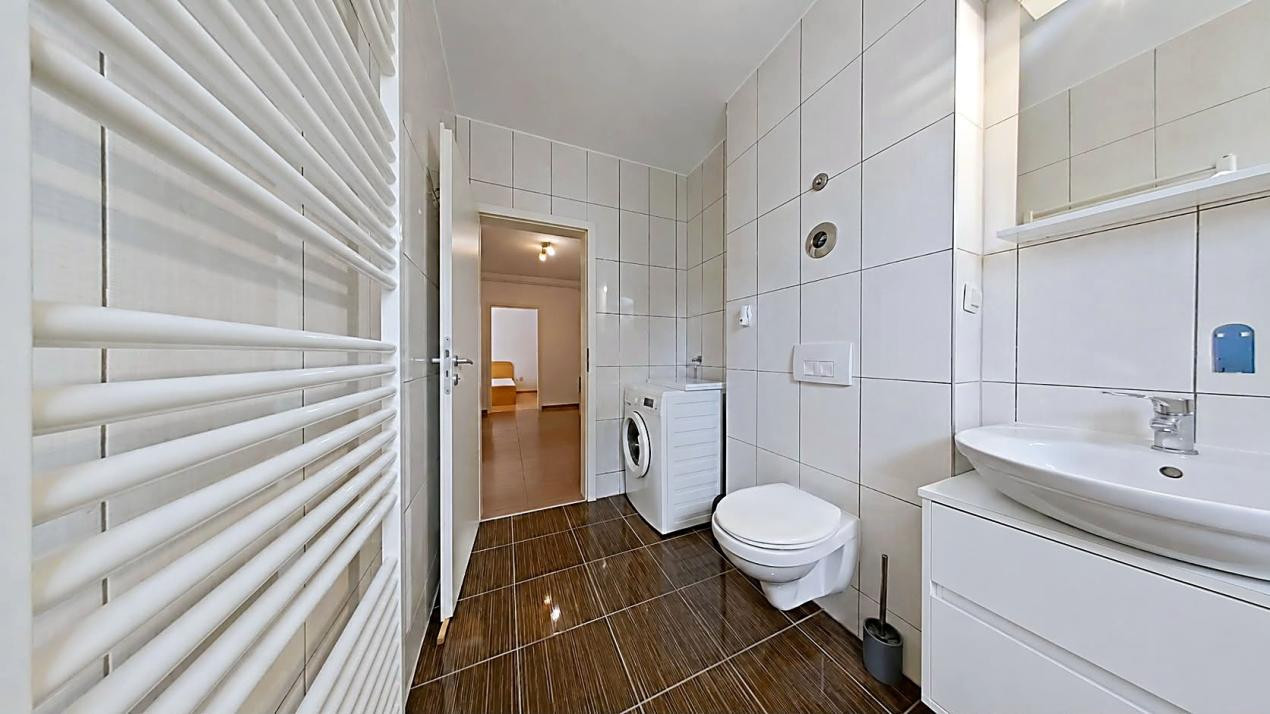 Apartament 2 camere decomandat,55mp Avantgarden, Parcare + Boxă. Aer conditionat