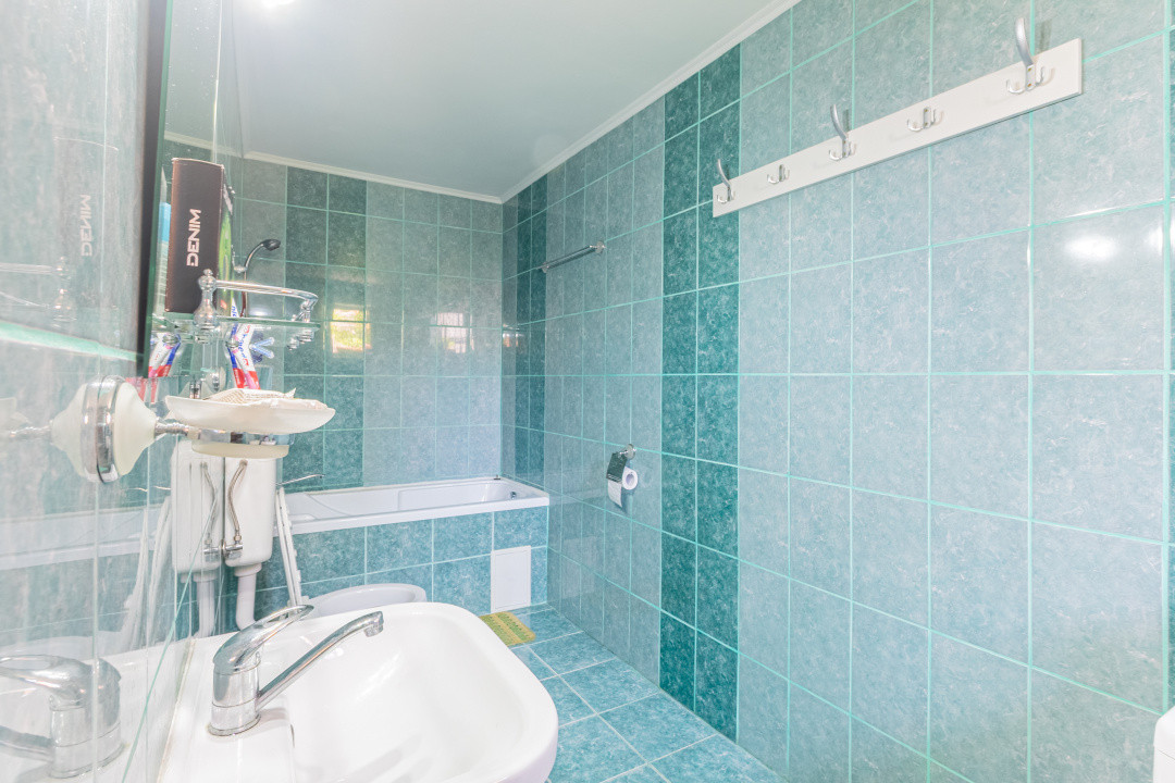 Pensiune, casa sau ambele? Proprietate unică în Râșnov, Brasov, Comision 0%