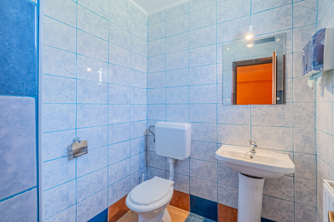 Pensiune, casa sau ambele? Proprietate unică în Râșnov, Brasov, Comision 0%