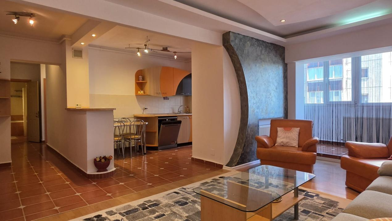Apartament 3 camere,Brasov