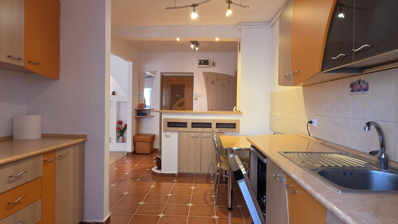 Apartament 3 camere,Brasov