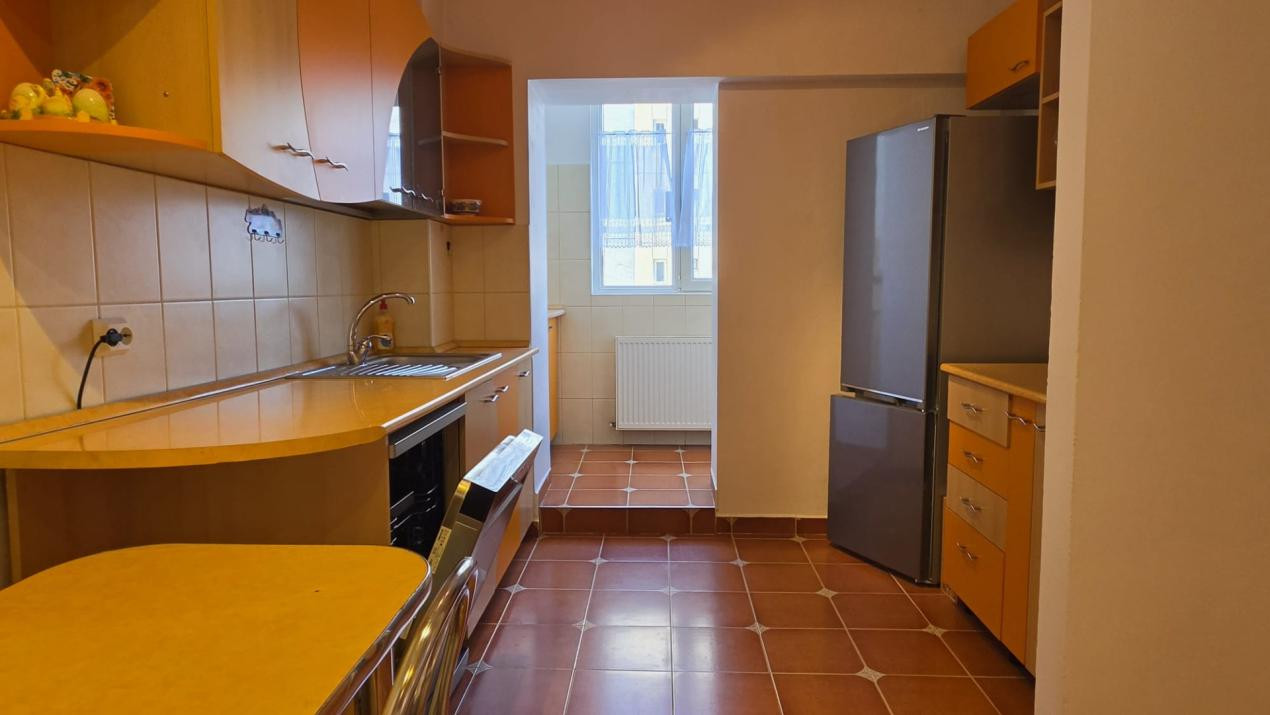 Apartament 3 camere,Brasov