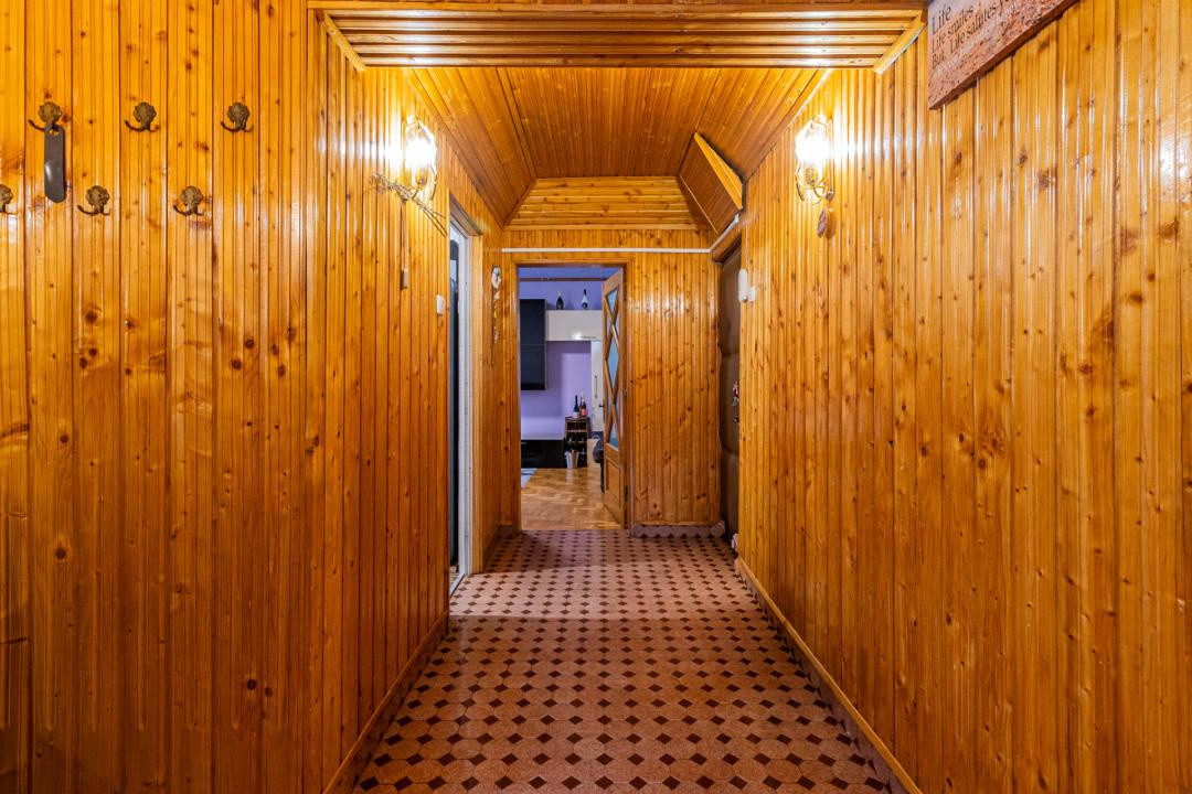 Apartament 4 camere de inchiriat | Răcădău, Brașov | Etaj 2 | Parcare