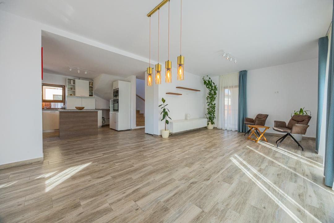 Casa la cheie, 500 mp teren – Cristian – 0% comision