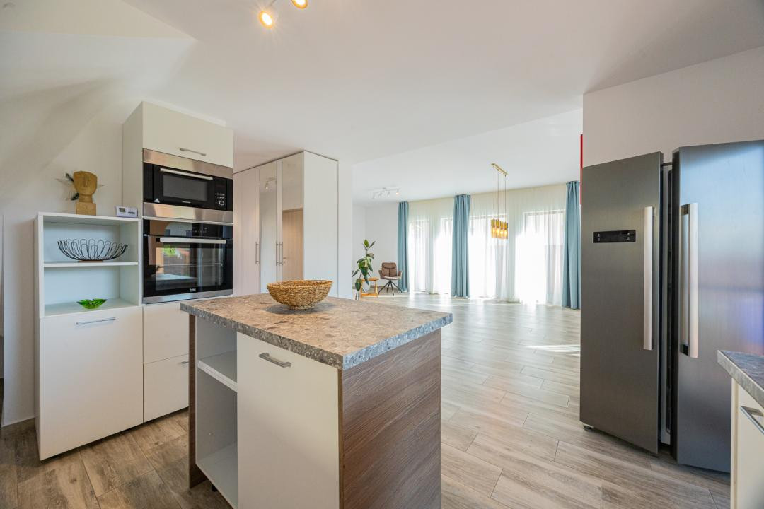 Casa la cheie, 500 mp teren – Cristian – 0% comision