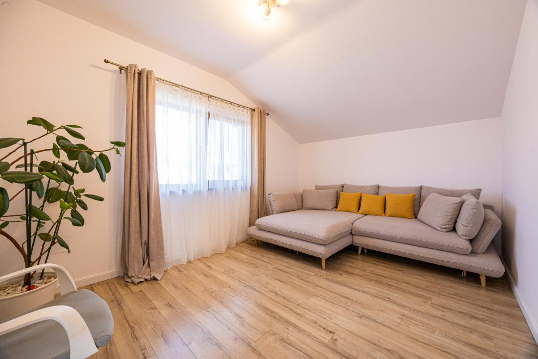 Casa la cheie, 500 mp teren – Cristian – 0% comision
