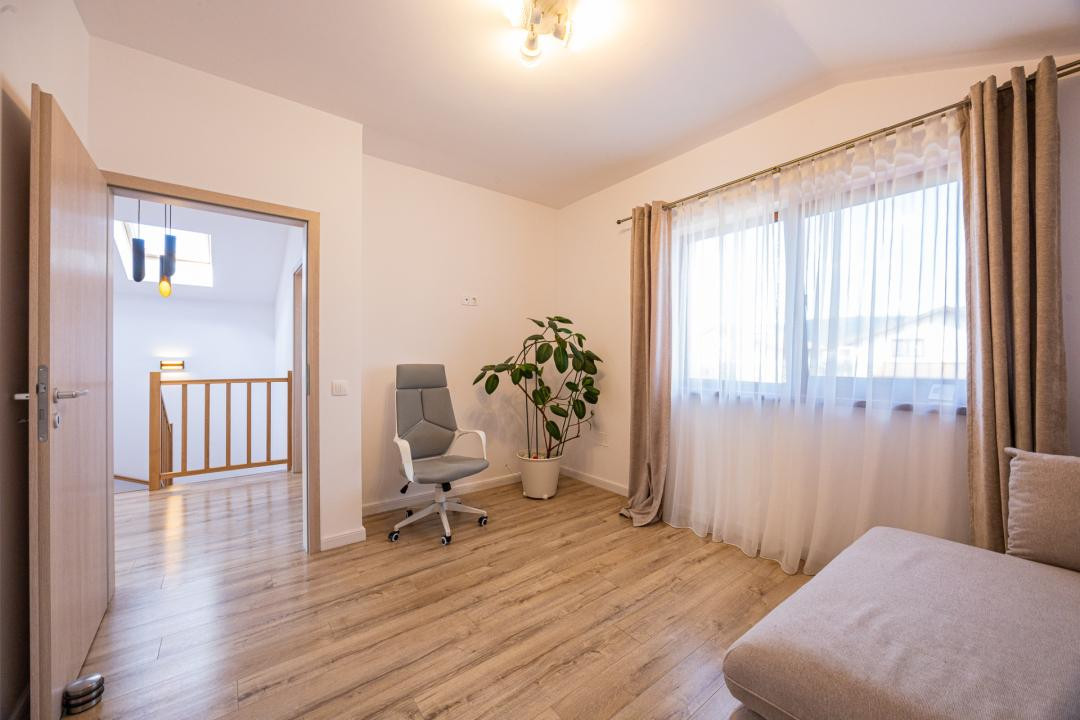 Casa la cheie, 500 mp teren – Cristian – 0% comision