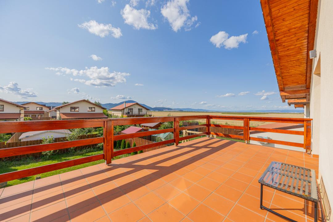 Casa la cheie, 500 mp teren – Cristian – 0% comision