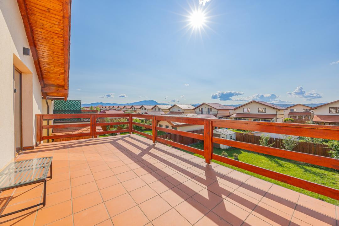 Casa la cheie, 500 mp teren – Cristian – 0% comision