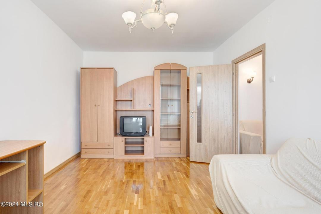 Apartament 2 camere, de inchiriat la doar 240m de statia de metrou 1 Decembrie 1