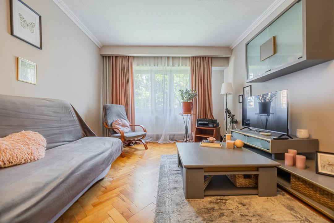 Apartament 3 camere, structură generoasă, Răcădău - Penny