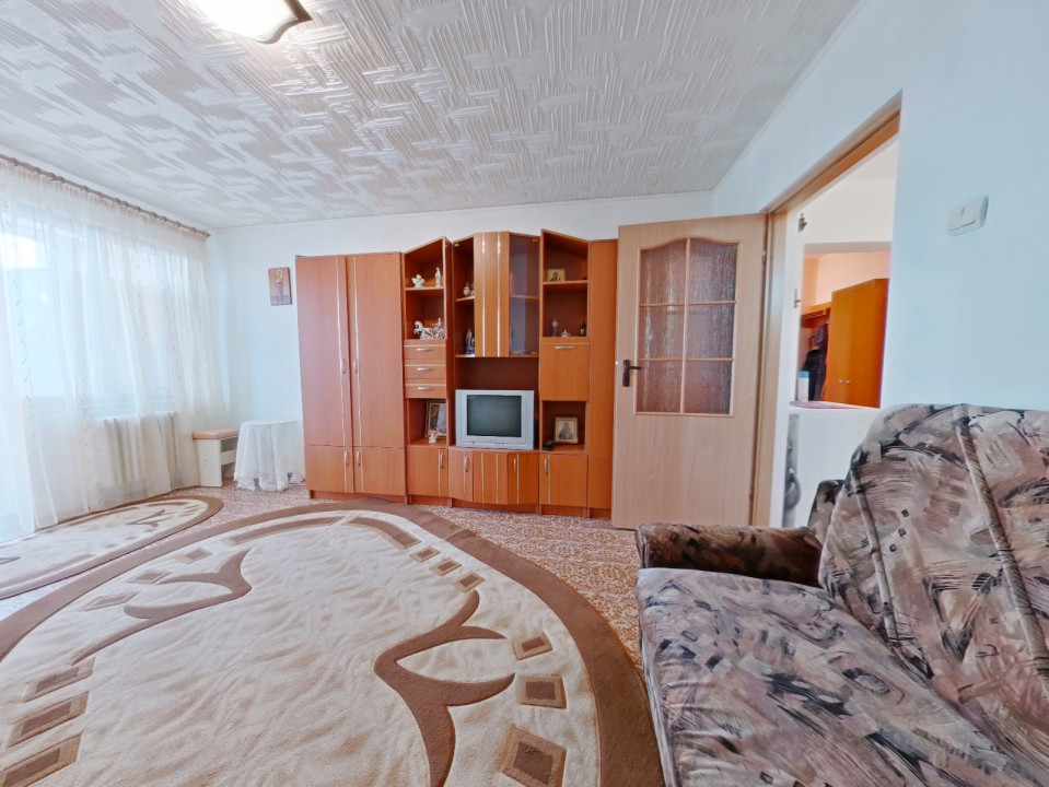 Închiriere apartament cu 2 camere, mobilat și utilat - Strada 13 Decembrie