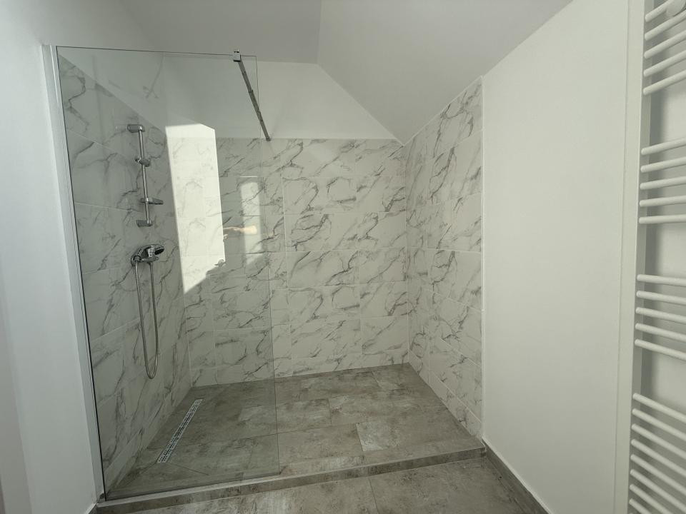 Apartament - 2 camere tip Studio, bloc nou  Stupini