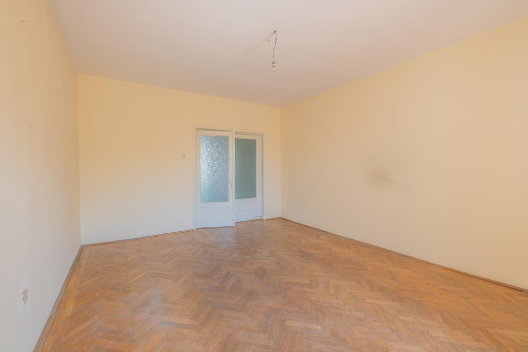 Apartament ultracentral cu 3 camere, 87,2 mp utili – Zona Sala Sporturilor 