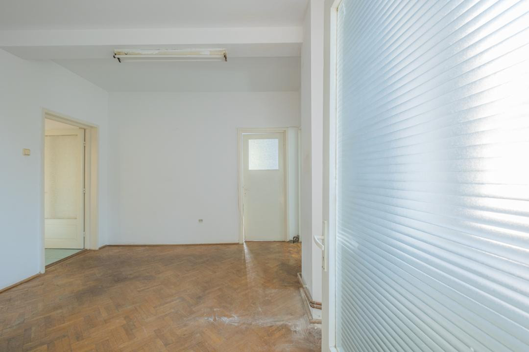 Apartament ultracentral cu 3 camere, 87,2 mp utili – Zona Sala Sporturilor 