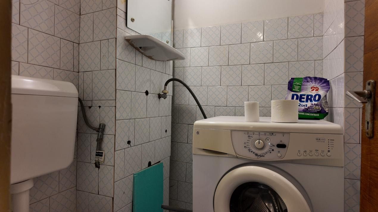 Închiriere apartament 3 camere, mobilat și utilat - zona Răcădău