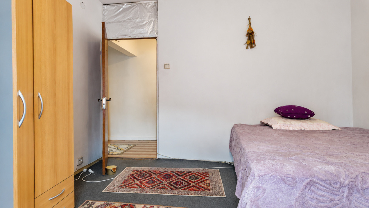 Închiriere apartament 3 camere, mobilat și utilat - zona Răcădău
