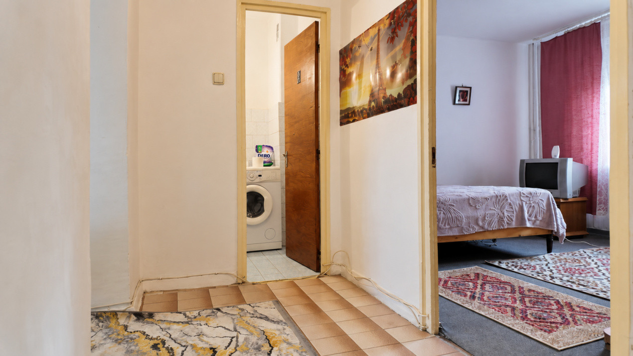 Închiriere apartament 3 camere, mobilat și utilat - zona Răcădău