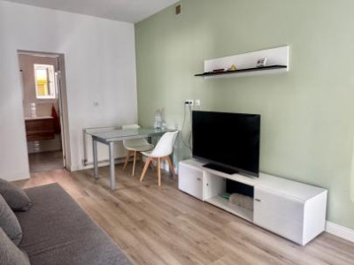 Apartament 3 camere la casă de închiriat Gușterita