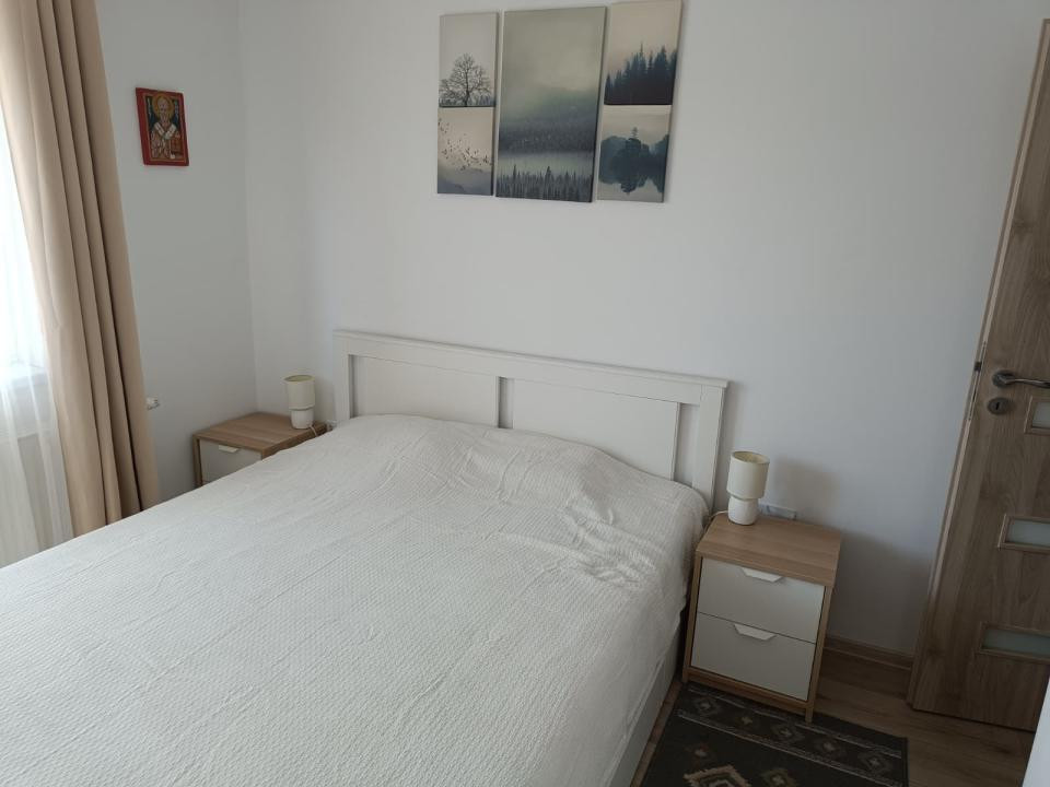 Apartament 3 camere | 2 băi | 2 balcoane de 8 mp | parcare |  vedere spre munți 
