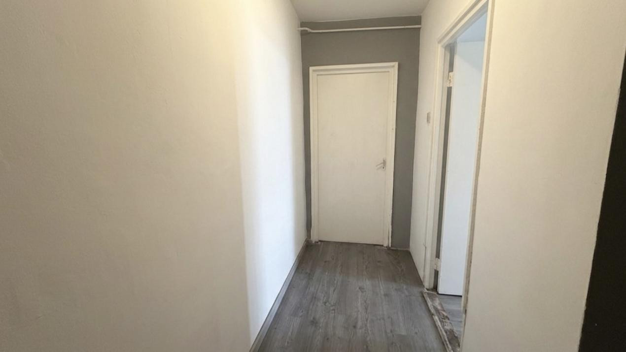 Apartament 3 camere decomandat | Astra – Piața Astra | Str. Venus nr. 2