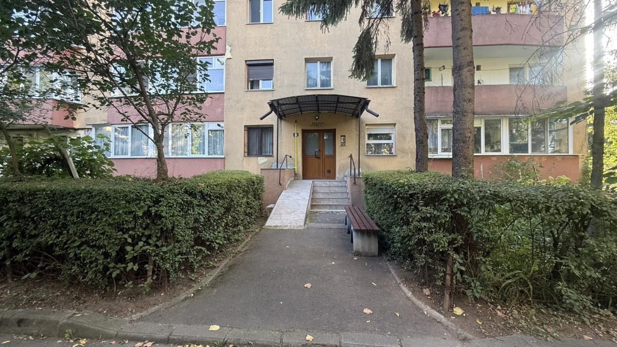 Apartament 3 camere decomandat | Astra – Piața Astra | Str. Venus nr. 2
