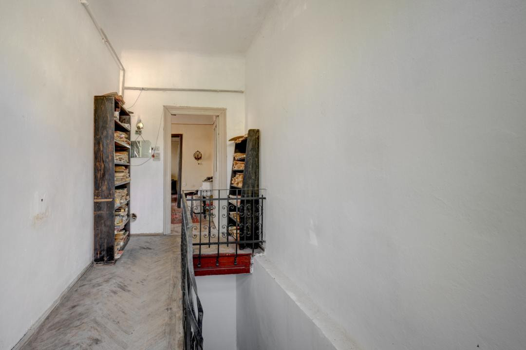 Apartament casa, 3 camere, ultracentral, Izvorul Rece