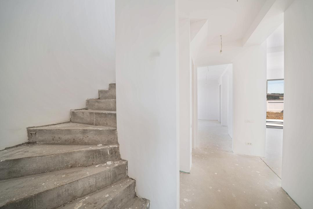 CASA NOUA, BRANESTI, LANGA PADUREA CERNICA | 4 DORMITOARE | 174 MP UTILI | TERAS