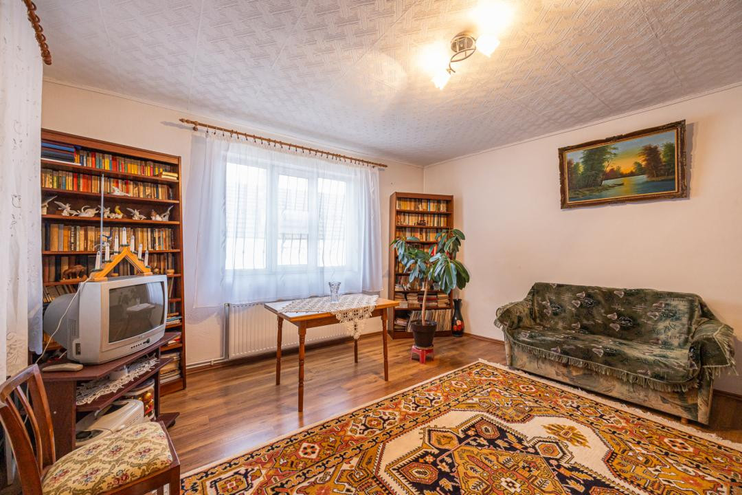 Cernatu, casă cu teren de 1000 mp