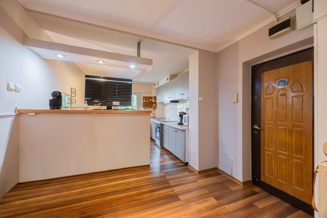 Apartament 3 camere, structură generoasă, Răcădău - Penny