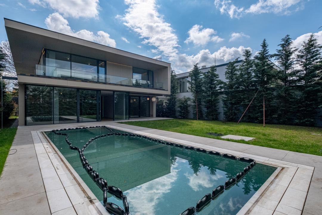 Vila premium in București | 440mp utili |