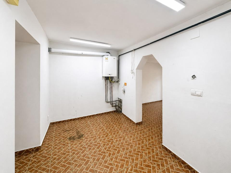 SPATIU COMERCIAL 80MP | Centrul Civic 